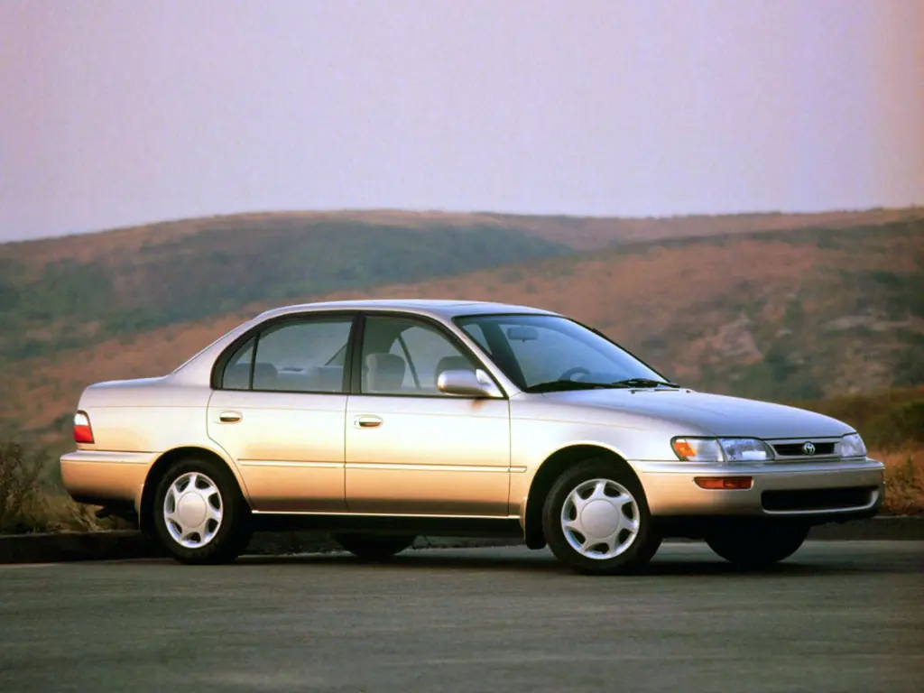 Toyota Corolla (EE100) 7 поколение, рестайлинг, седан (05.1995 - 06.1997)
